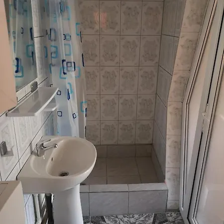 Casa Aura 2 Pensión